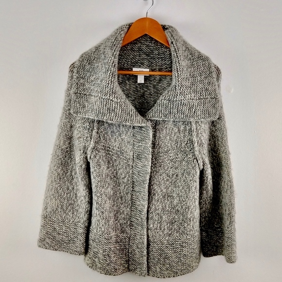 LOFT Sweaters - Ann Taylor Loft Wool Blend Button Down Sweater LOFT Sweaters - Ann Taylor Loft Wool Blend Button Down Sweater